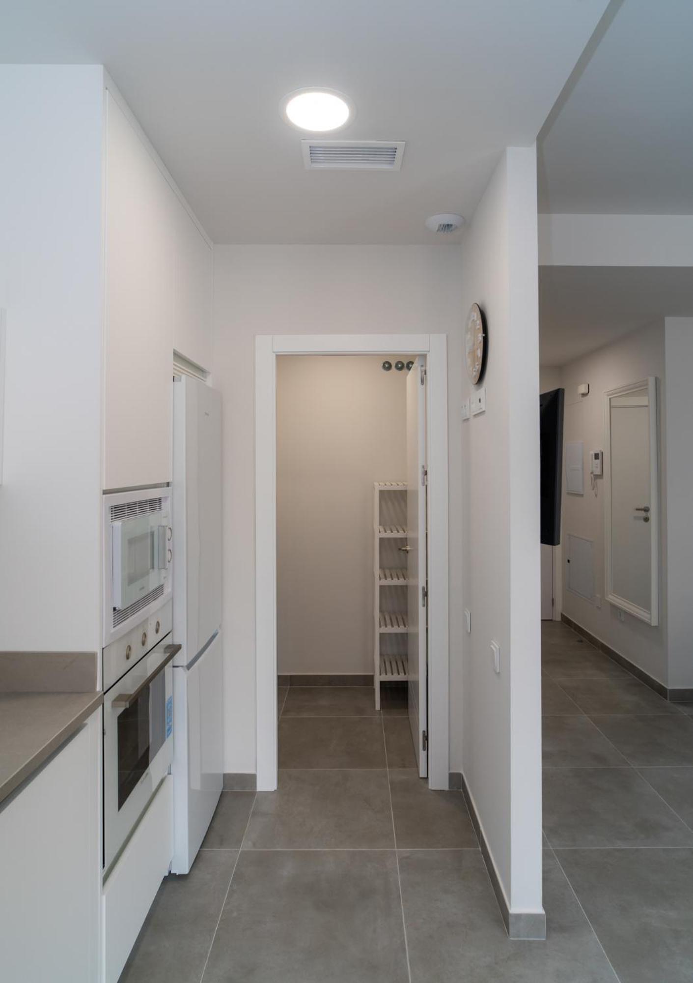 Aac Malaga - Apartamento Con Terraza, Muy Amplio, Totalmente Equipado, Cerca Del Centro Y Nuevo! Room photo